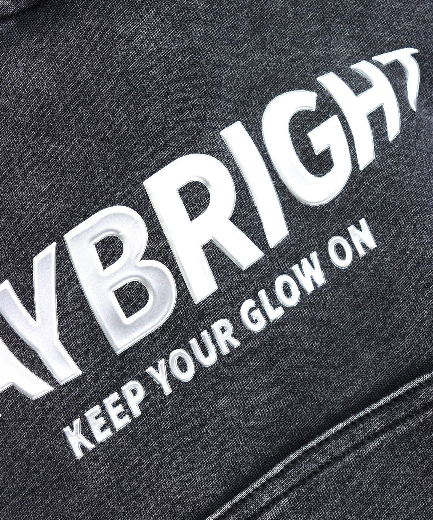 ウォッシュ加工 メタルプリント スウェット フーディー 153-5970