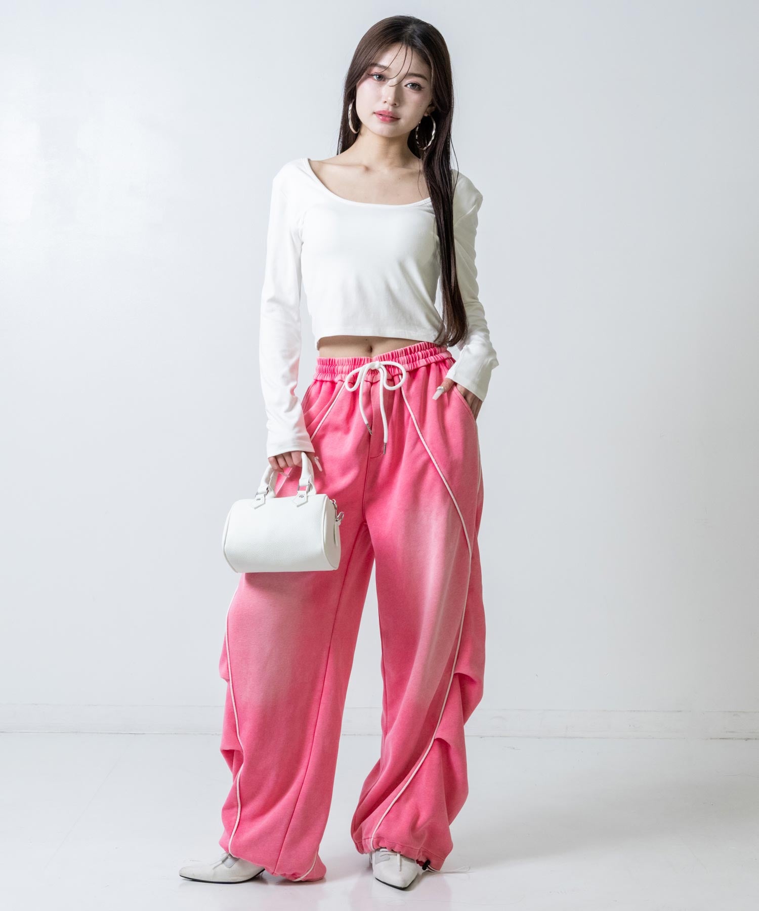 パッド付 クロップド ぴたっと ロングスリーブ Tシャツ 153-6039