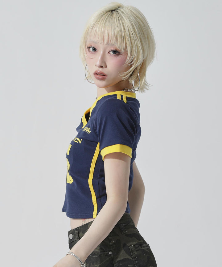 ネイビー
