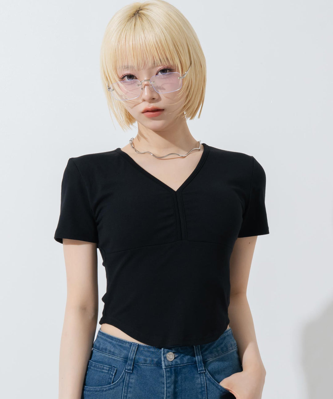 ブラック