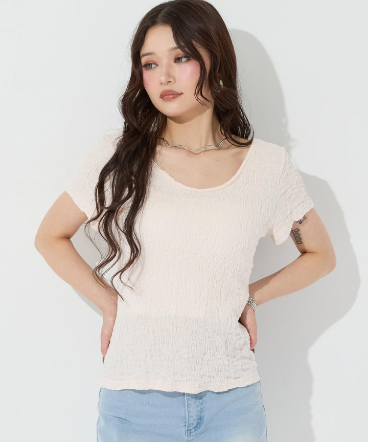 ピンク