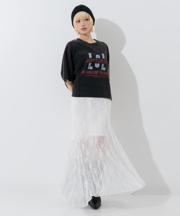 ブラック
