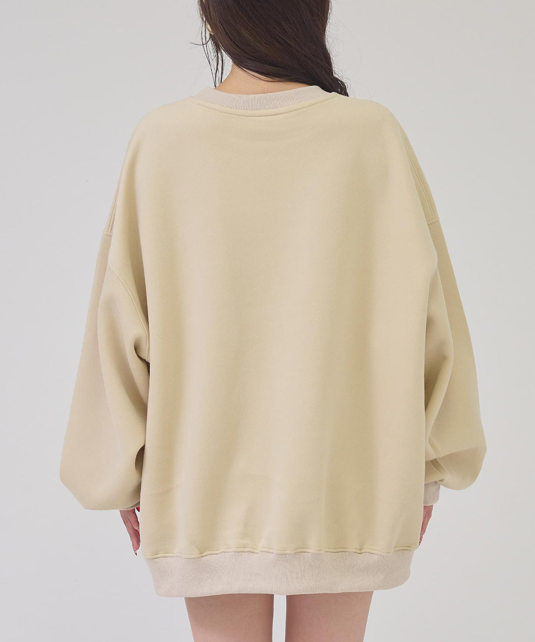 アイボリー(身長：約163cm)