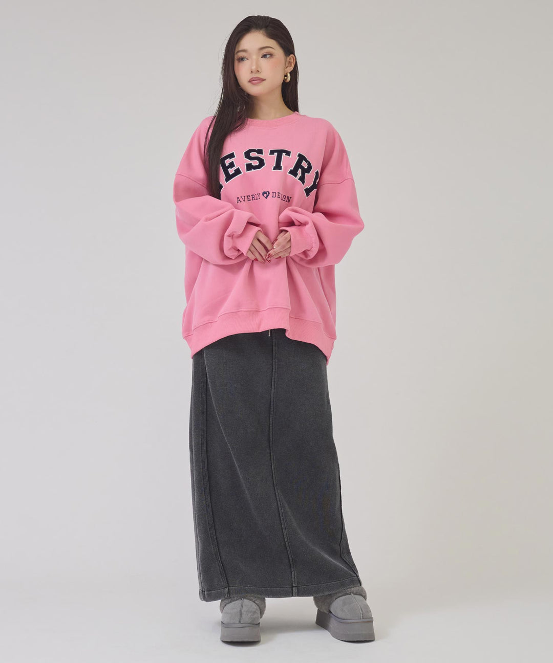 ピンク(身長：約163cm)