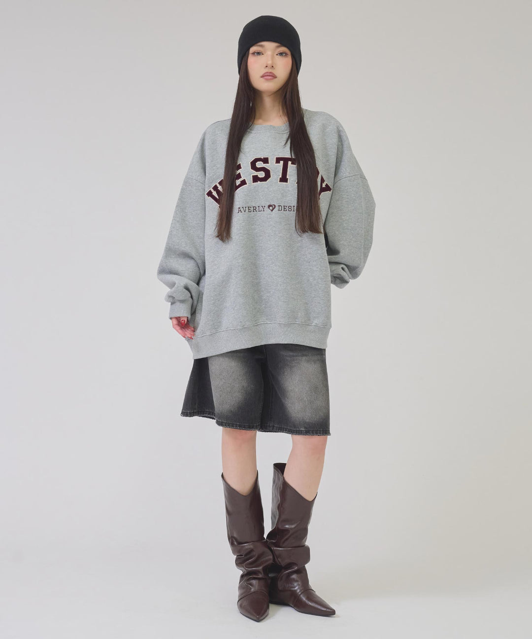 グレー(身長：約163cm)