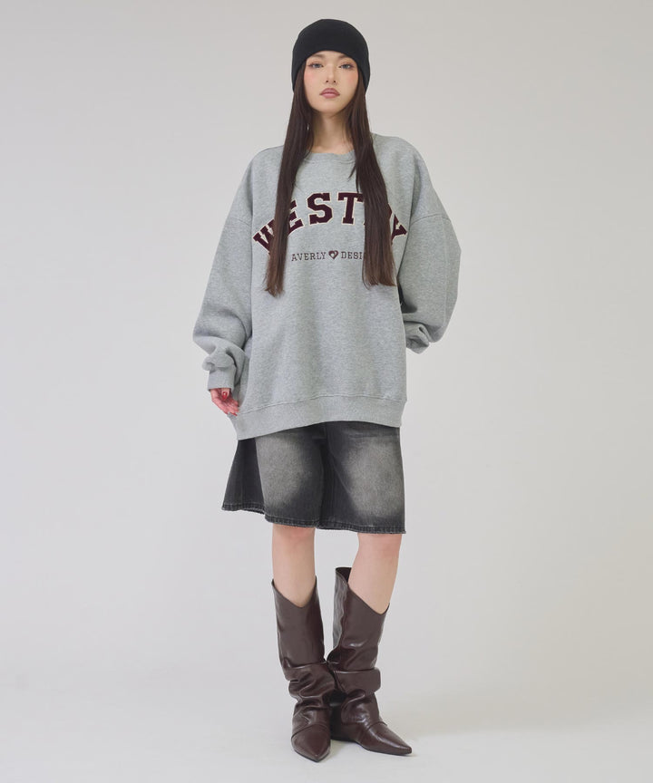 グレー(身長：約163cm)