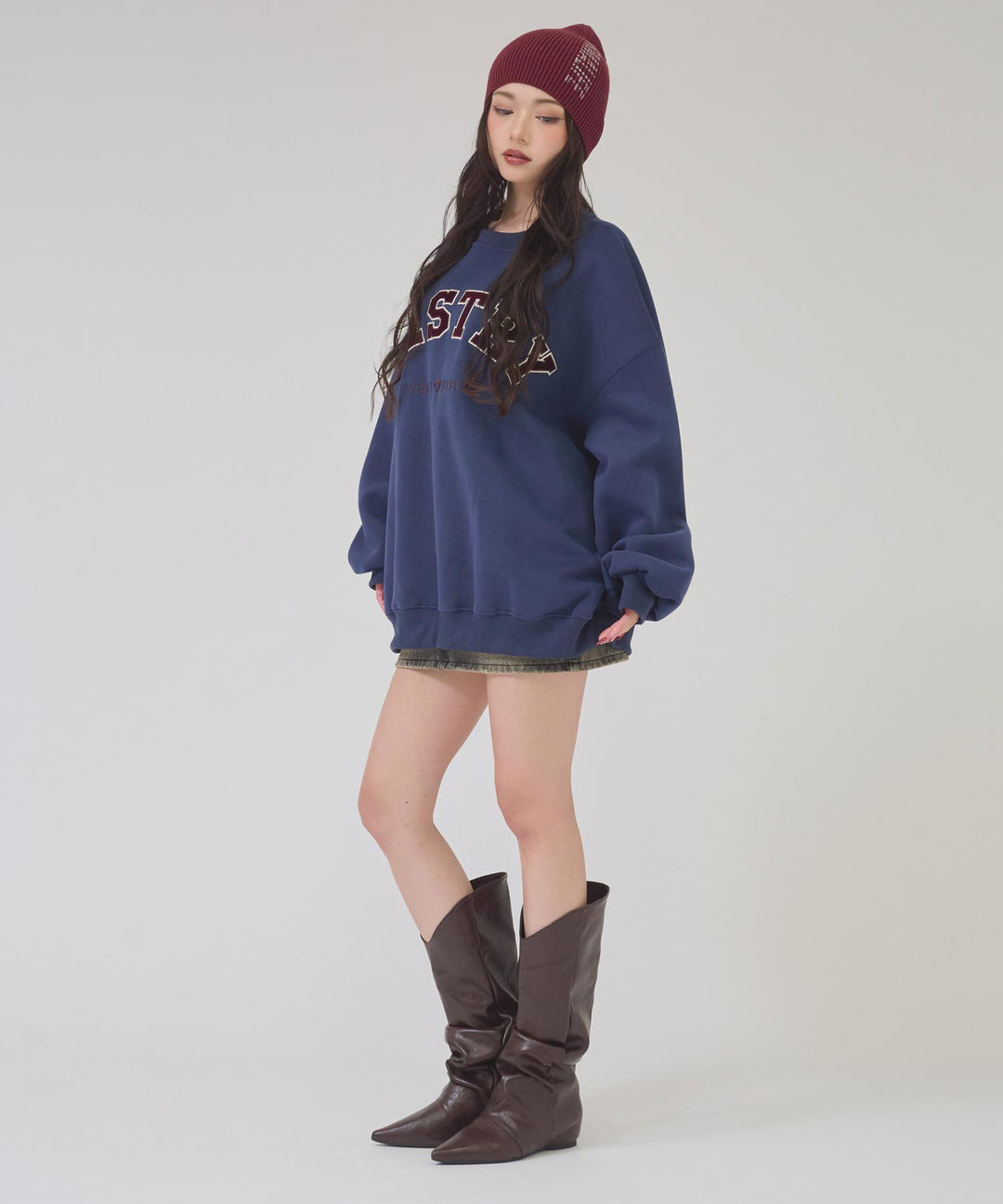 ネイビー(身長：約163cm)