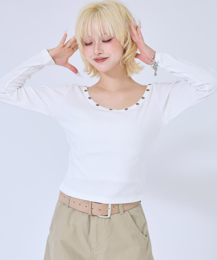ホワイト(身長：約158cm)