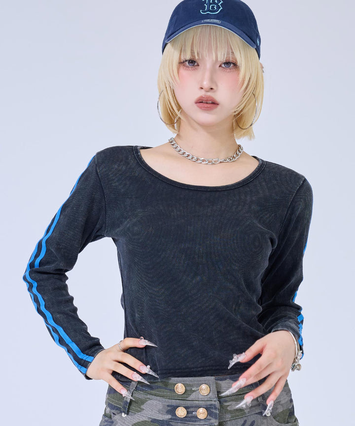 ブラック(身長：約158cm)
