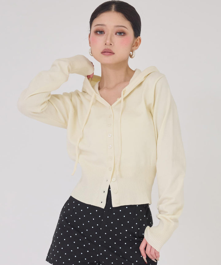 アイボリー(身長：約163cm)