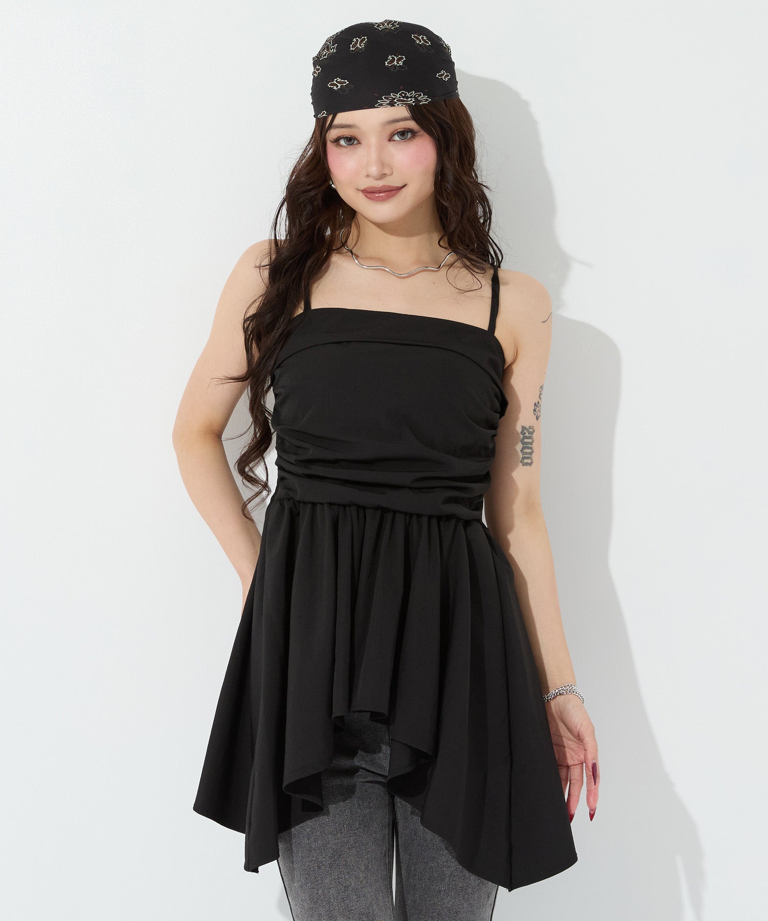 サイドギャザー イレギュラーヘム キャミソール 153-6133 – ANAP