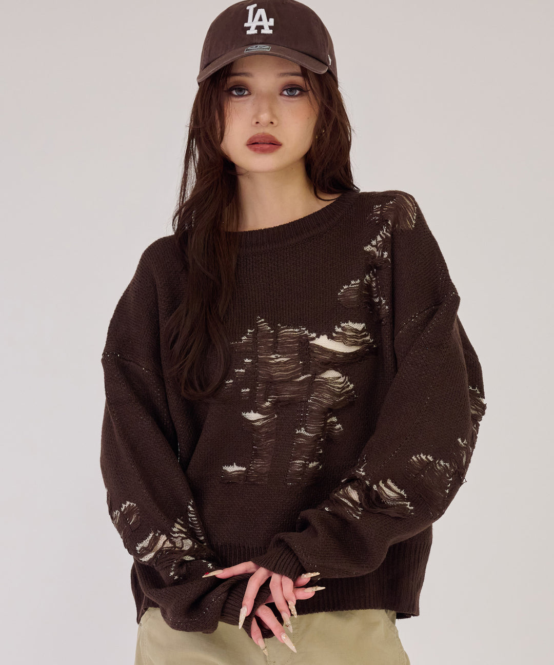 ブラウン(身長：約163cm)