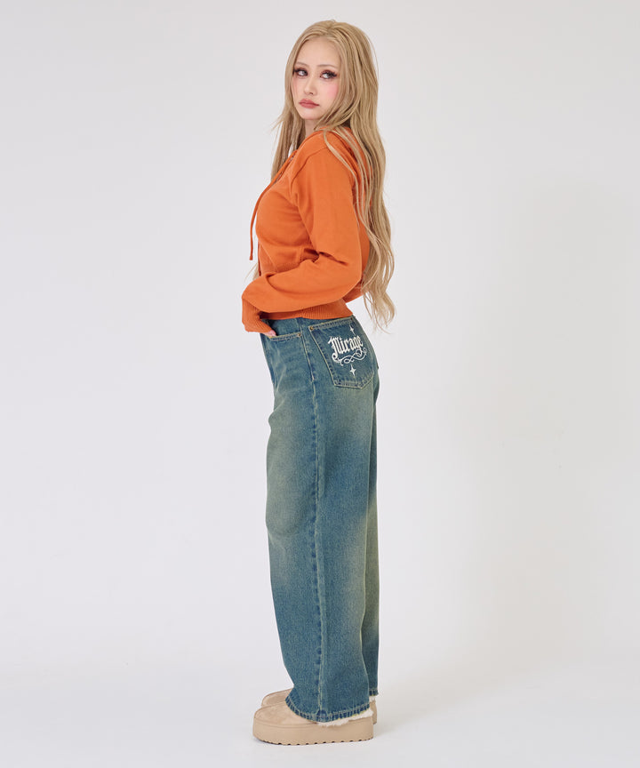 オレンジ(身長：約157cm)