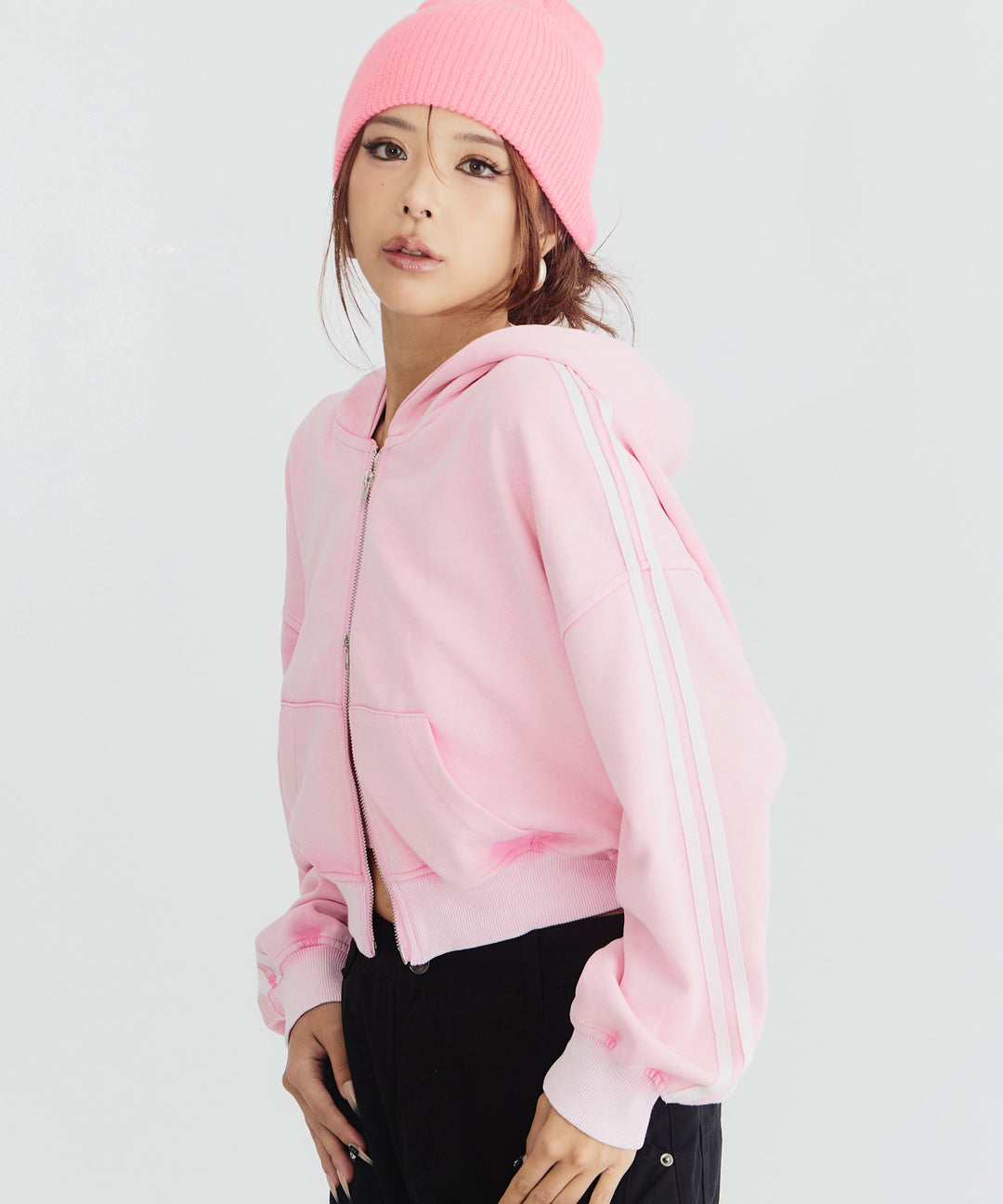 ベビーピンク(身長：約169cm)