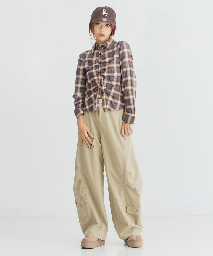 グレー(身長：約169cm)