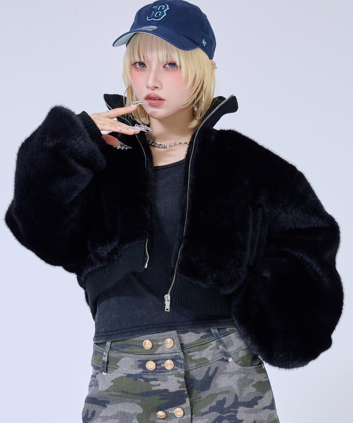 ブラック(身長：約158cm)