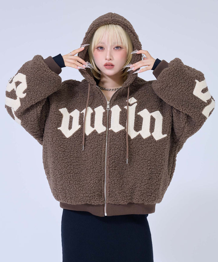 ブラウン(身長：約158cm)