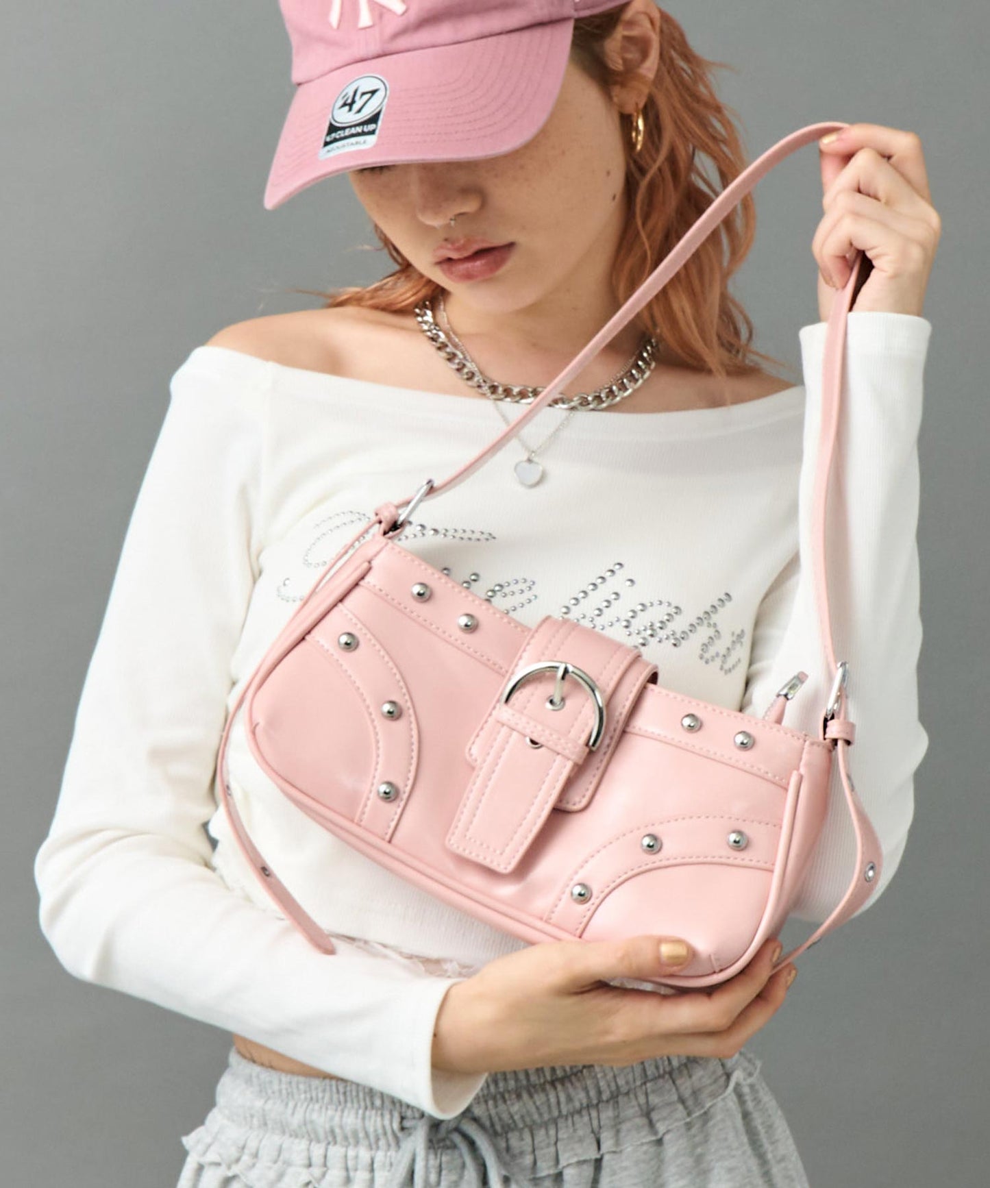 フロント ベルト スタッズ デザイン ショルダー バッグ 159-5930