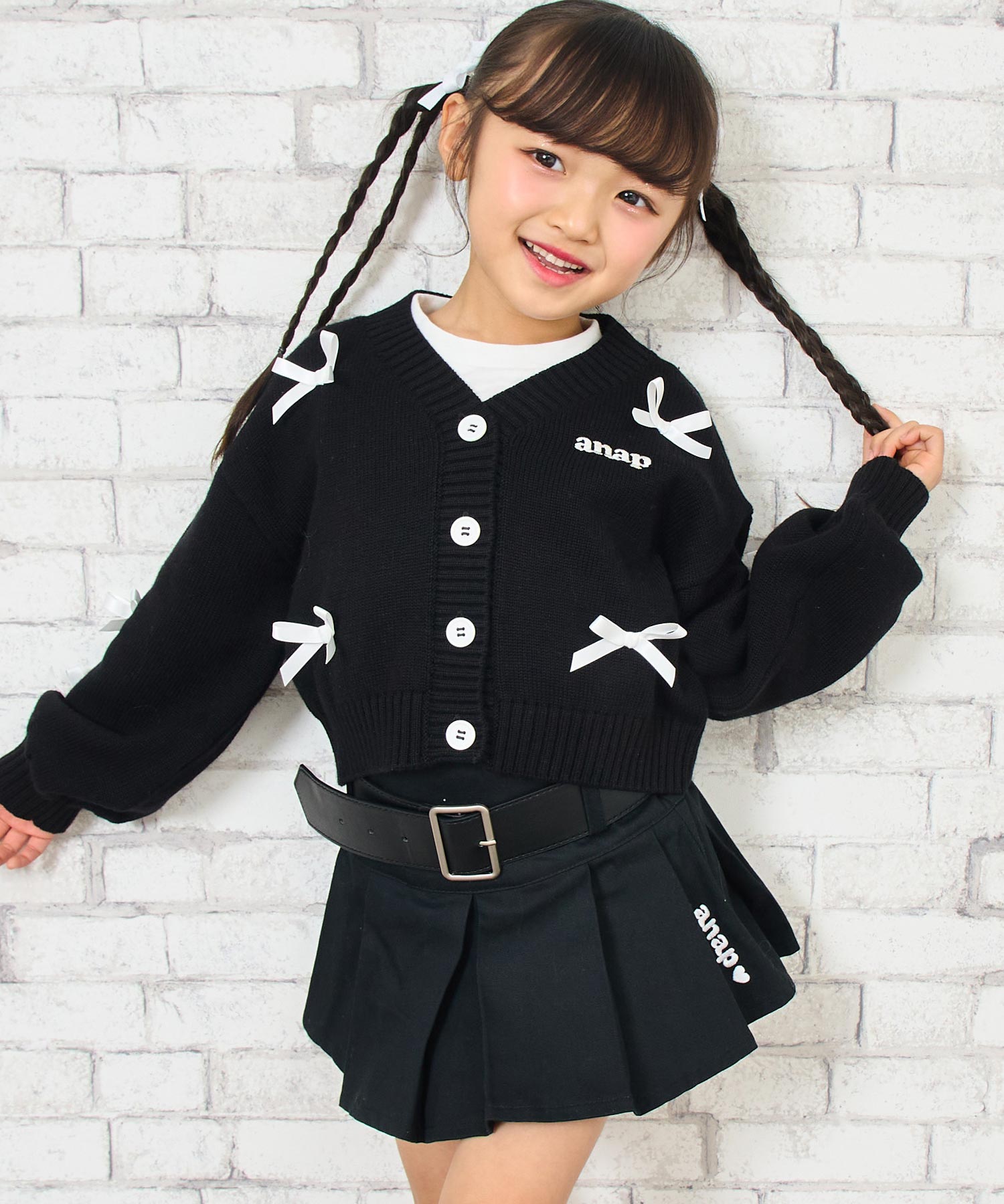 ブラック(110サイズ着用/身長：約113cm)