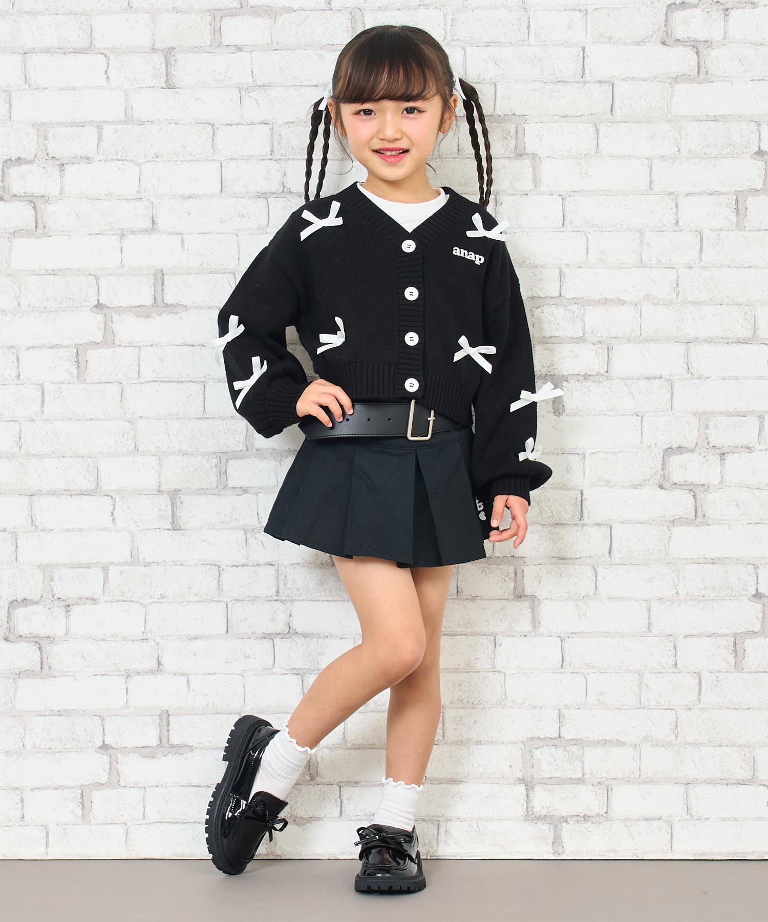 ブラック(110サイズ着用/身長：約113cm)