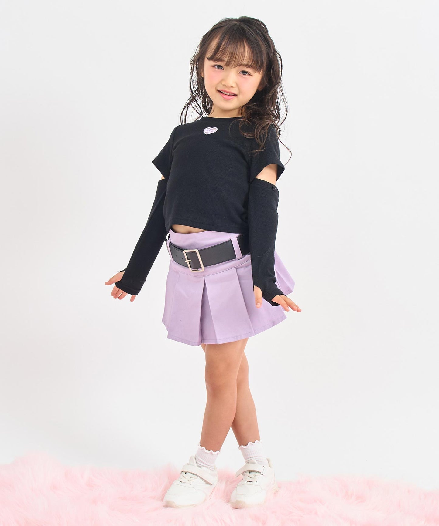 ラベンダー(110サイズ着用/身長：約113cm)