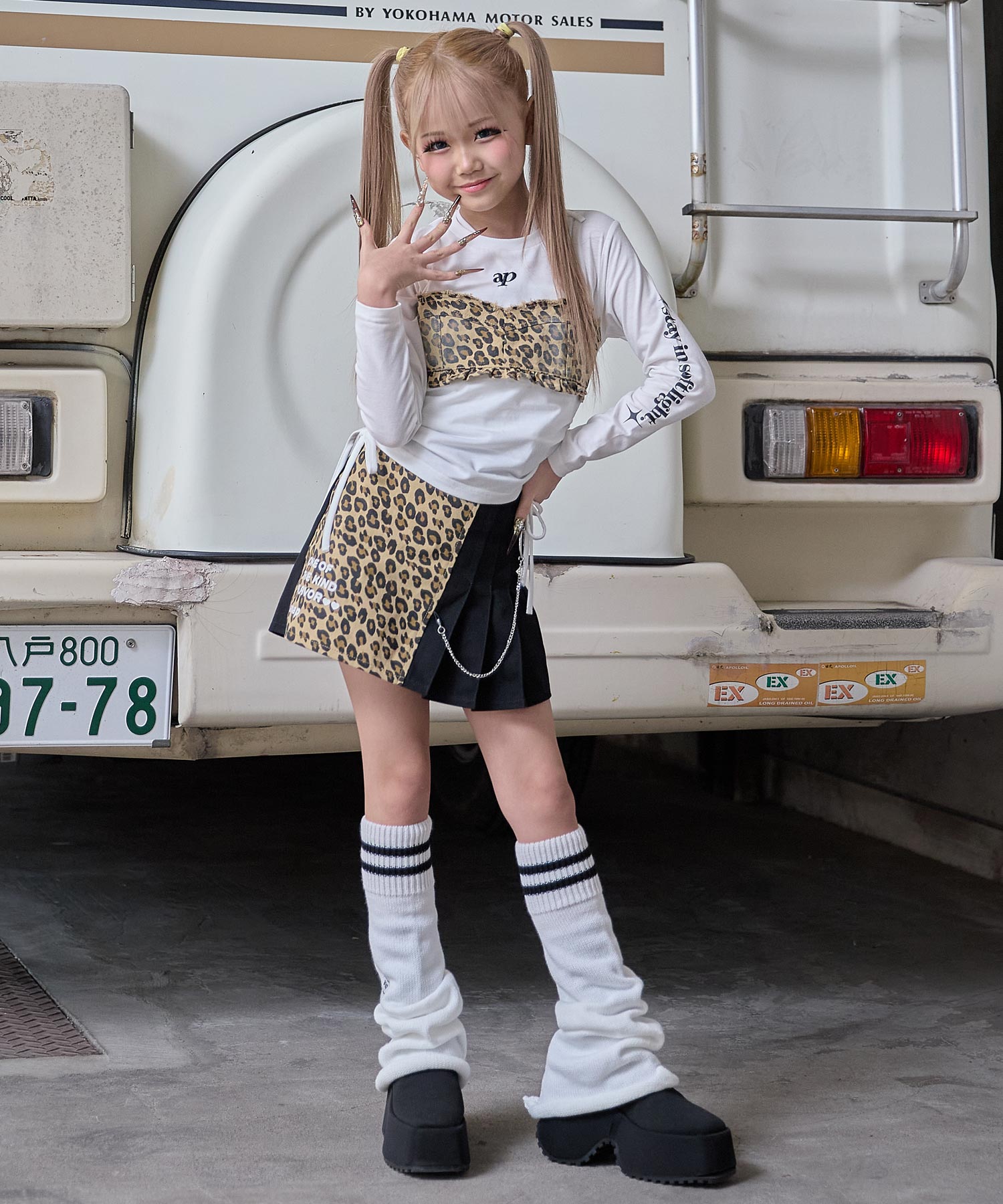 ベージュ/126cm(130サイズ着用)