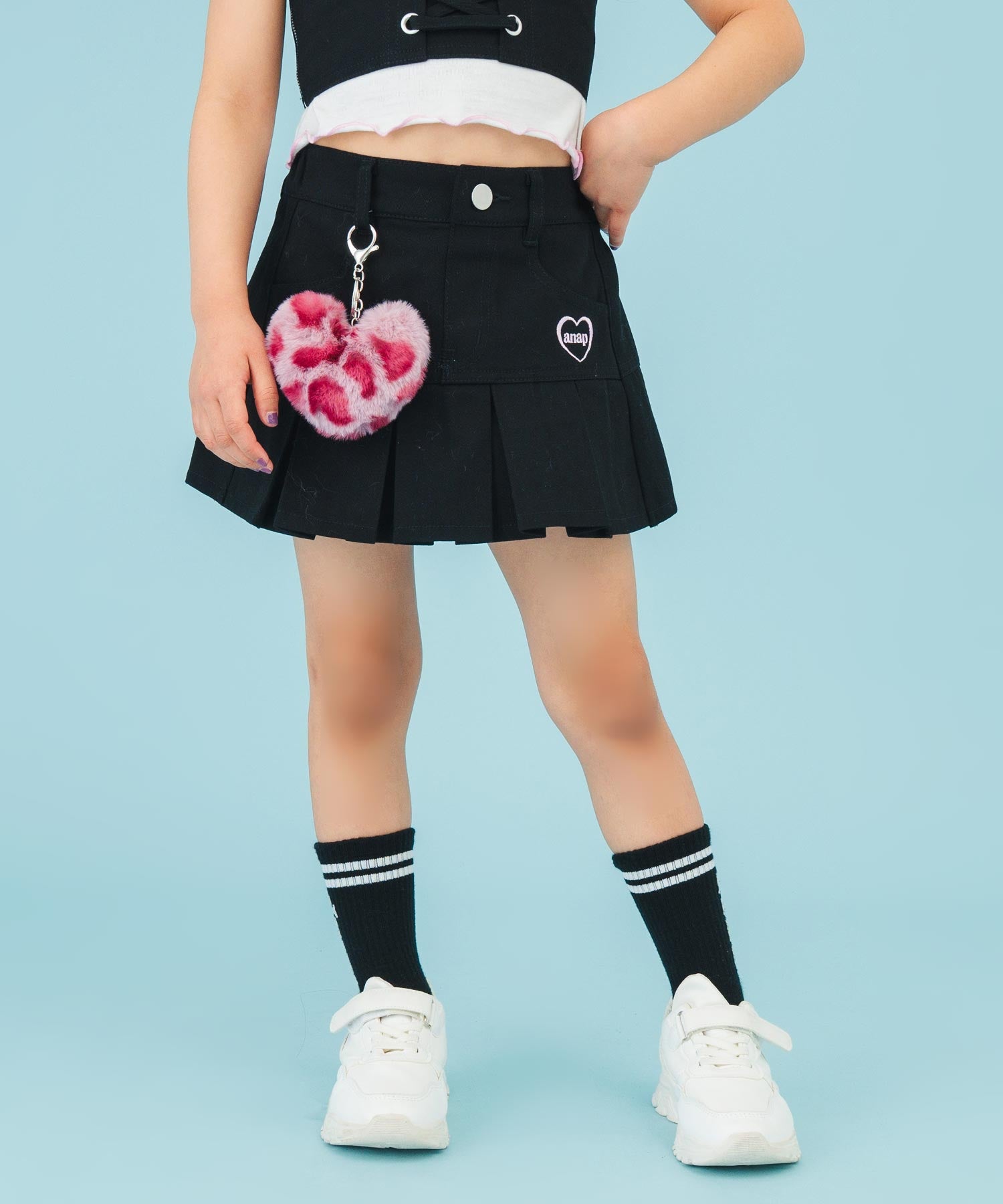 ブラック(110サイズ着用/身長：約113cm)