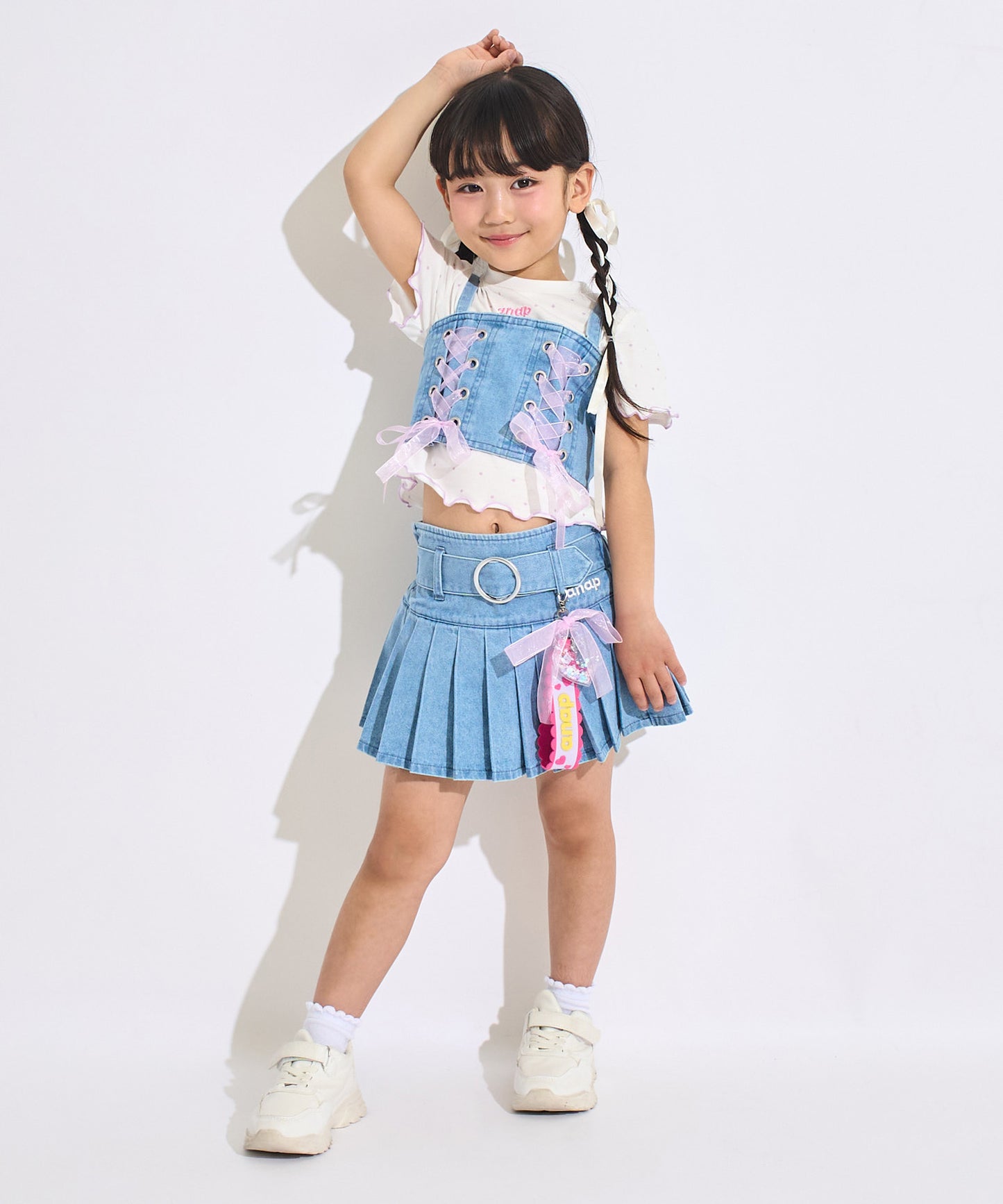 ライトブルー(110サイズ着用/身長：約109cm)