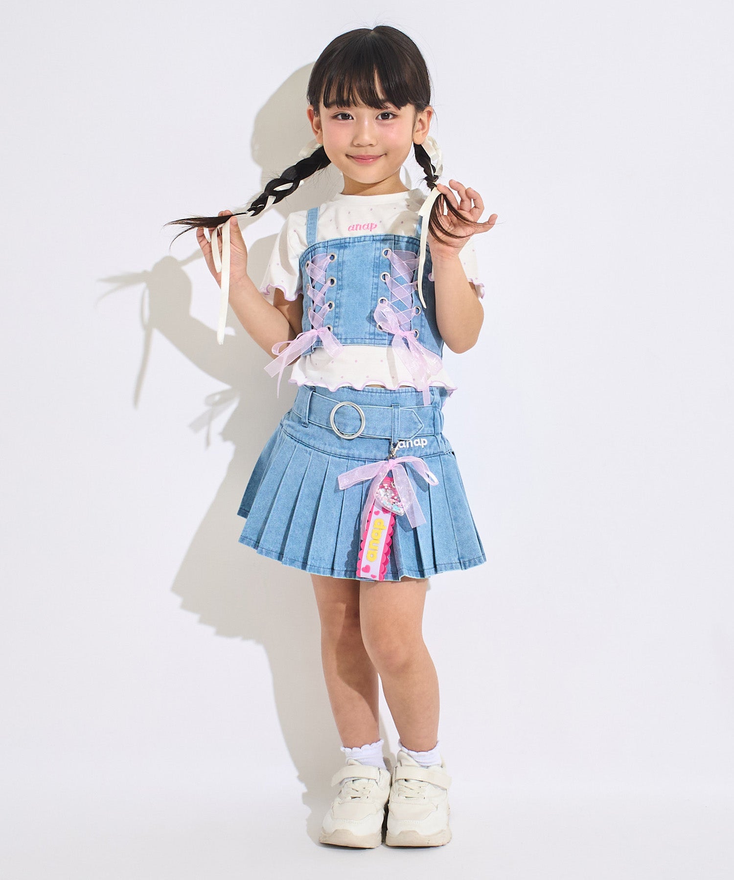 ライトブルー(110サイズ着用/身長：約109cm)