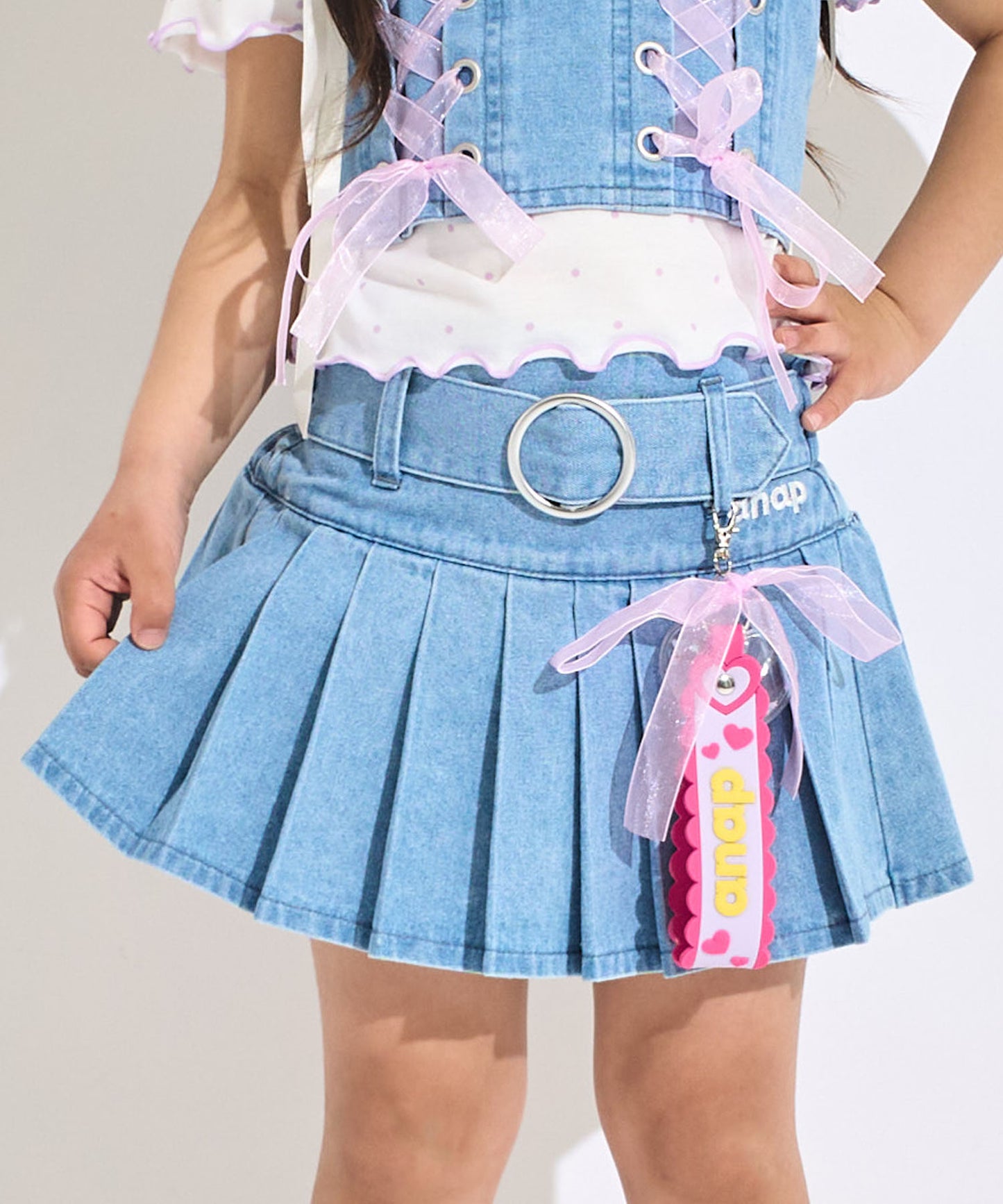 ライトブルー(110サイズ着用/身長：約109cm)