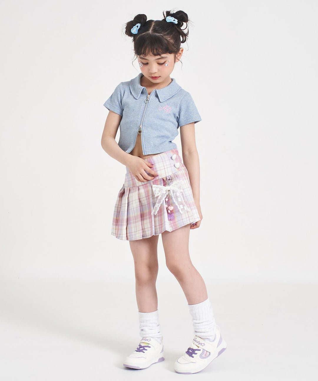 ピンク(120サイズ着用/身長：約123cm)