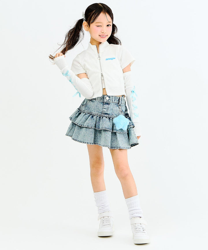 ブルー(130サイズ着用/身長：約128cm)