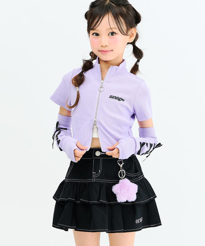 ブラック(130サイズ着用/身長：約128cm)