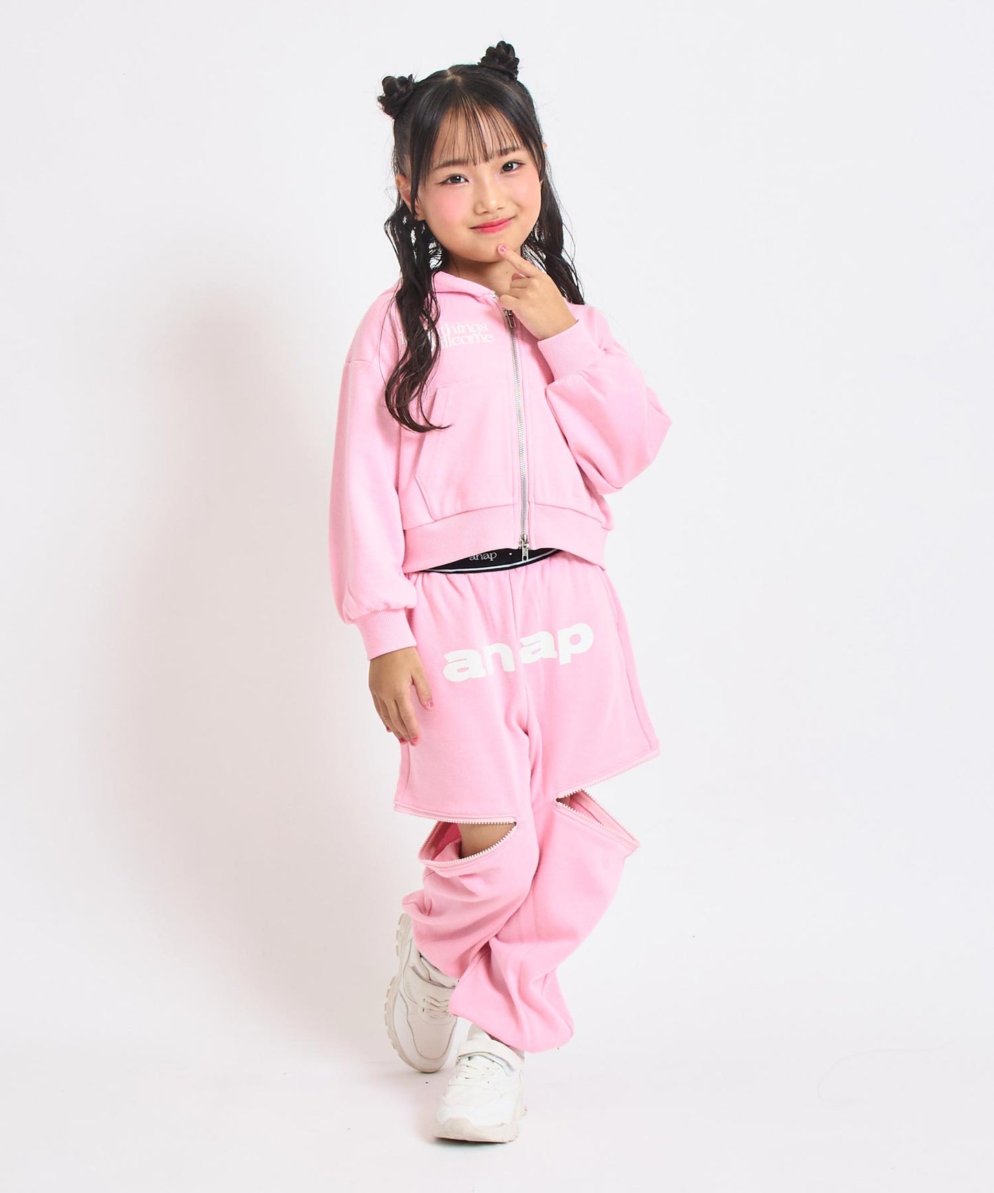 ライトピンク(110サイズ着用/身長：約115cm)