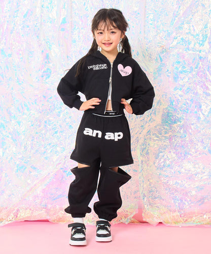 ブラック(110サイズ着用/身長：約113cm)