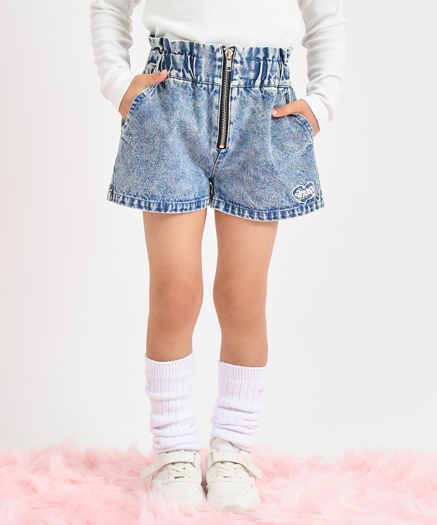 ブルー(110サイズ着用/身長：約112cm)