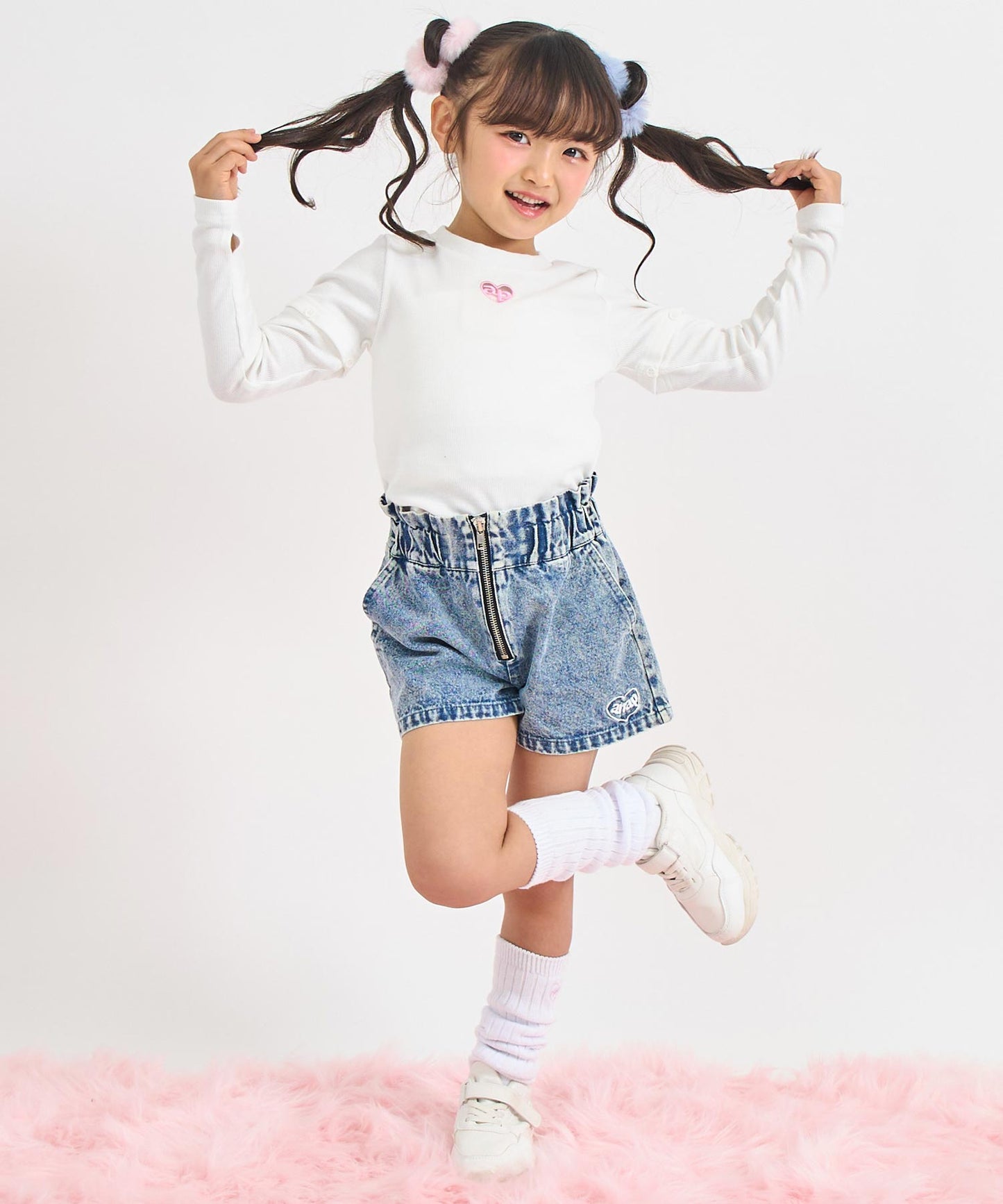 ブルー(110サイズ着用/身長：約112cm)