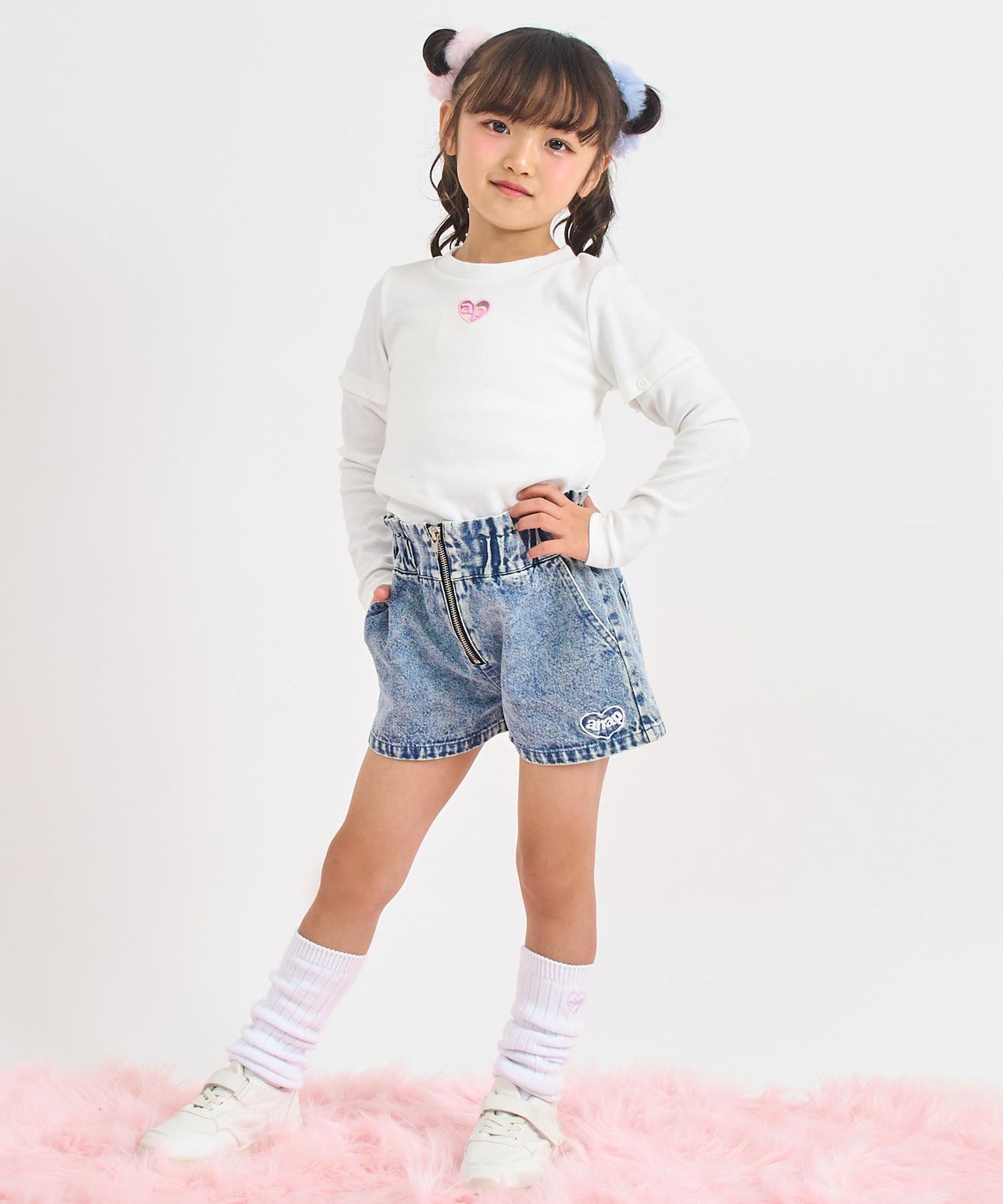 ブルー(110サイズ着用/身長：約112cm)