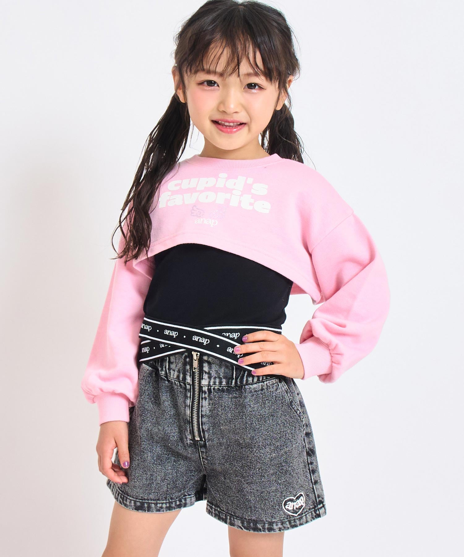 ブラック(110サイズ着用/身長：約113cm)