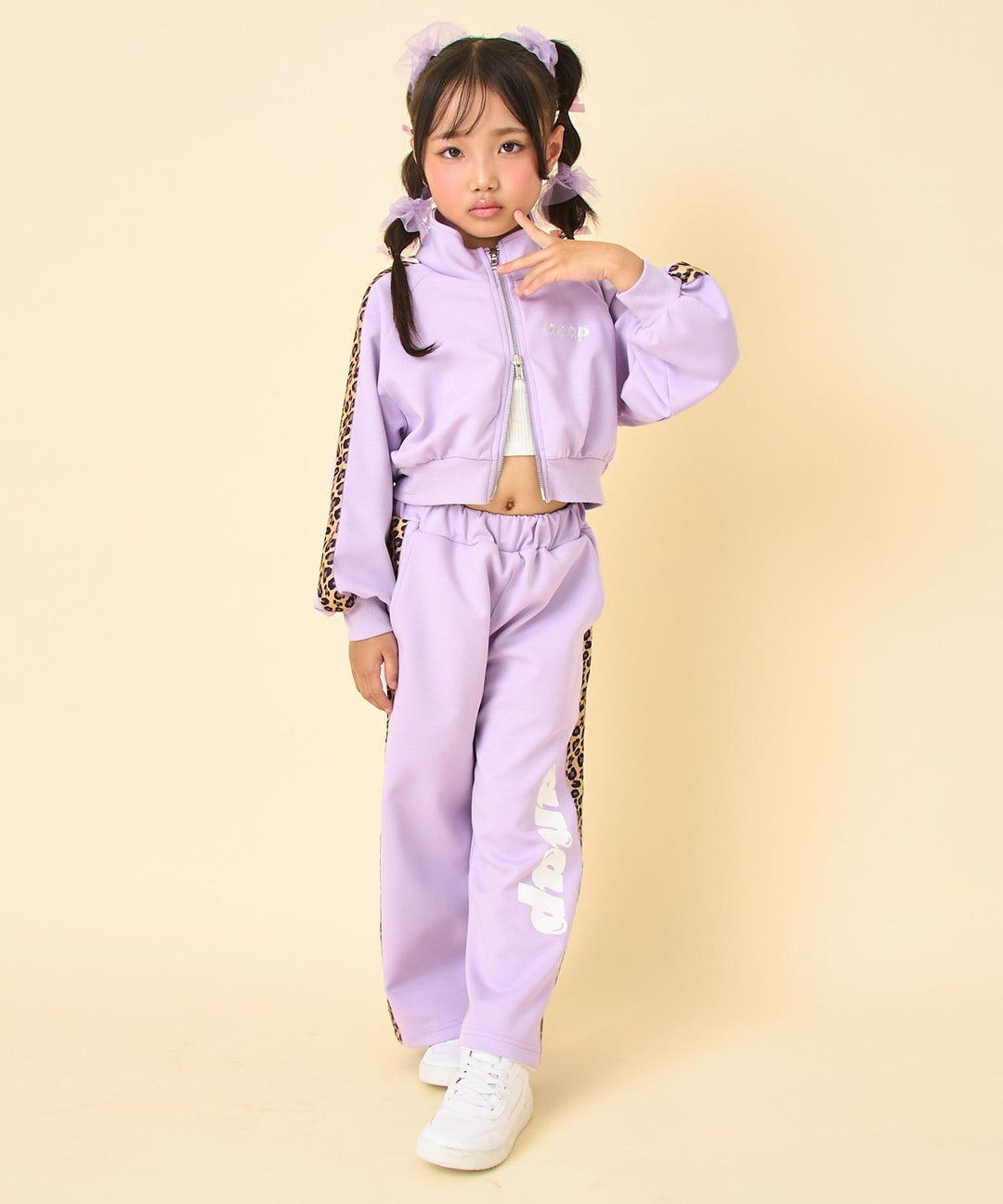 ラベンダー(110サイズ着用/身長：約115cm)