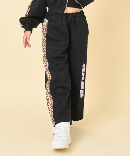 ブラック(110サイズ着用/身長：約115cm)