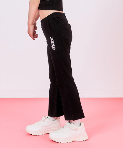 ブラック(110サイズ着用/身長：約109cm)