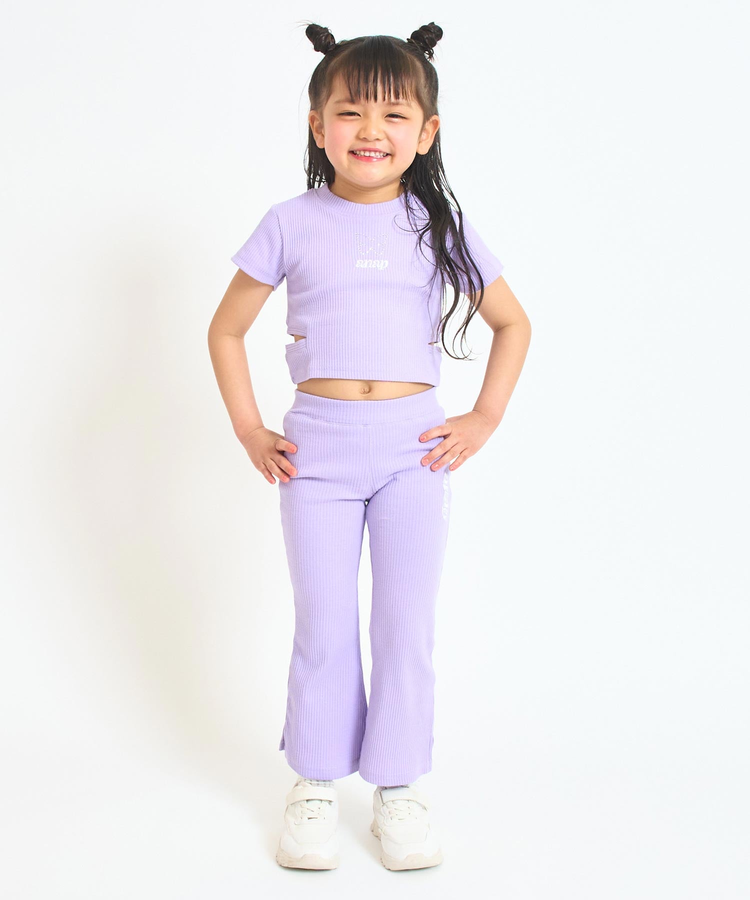 ラベンダー(110サイズ着用/身長：約103cm)