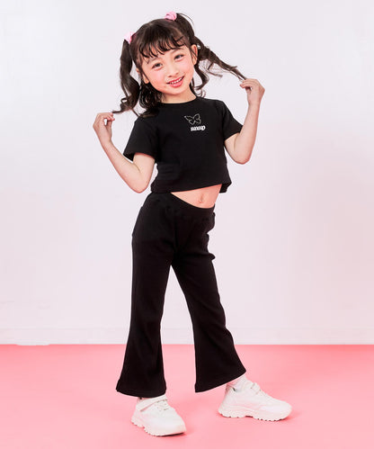 ブラック(110サイズ着用/身長：約109cm)