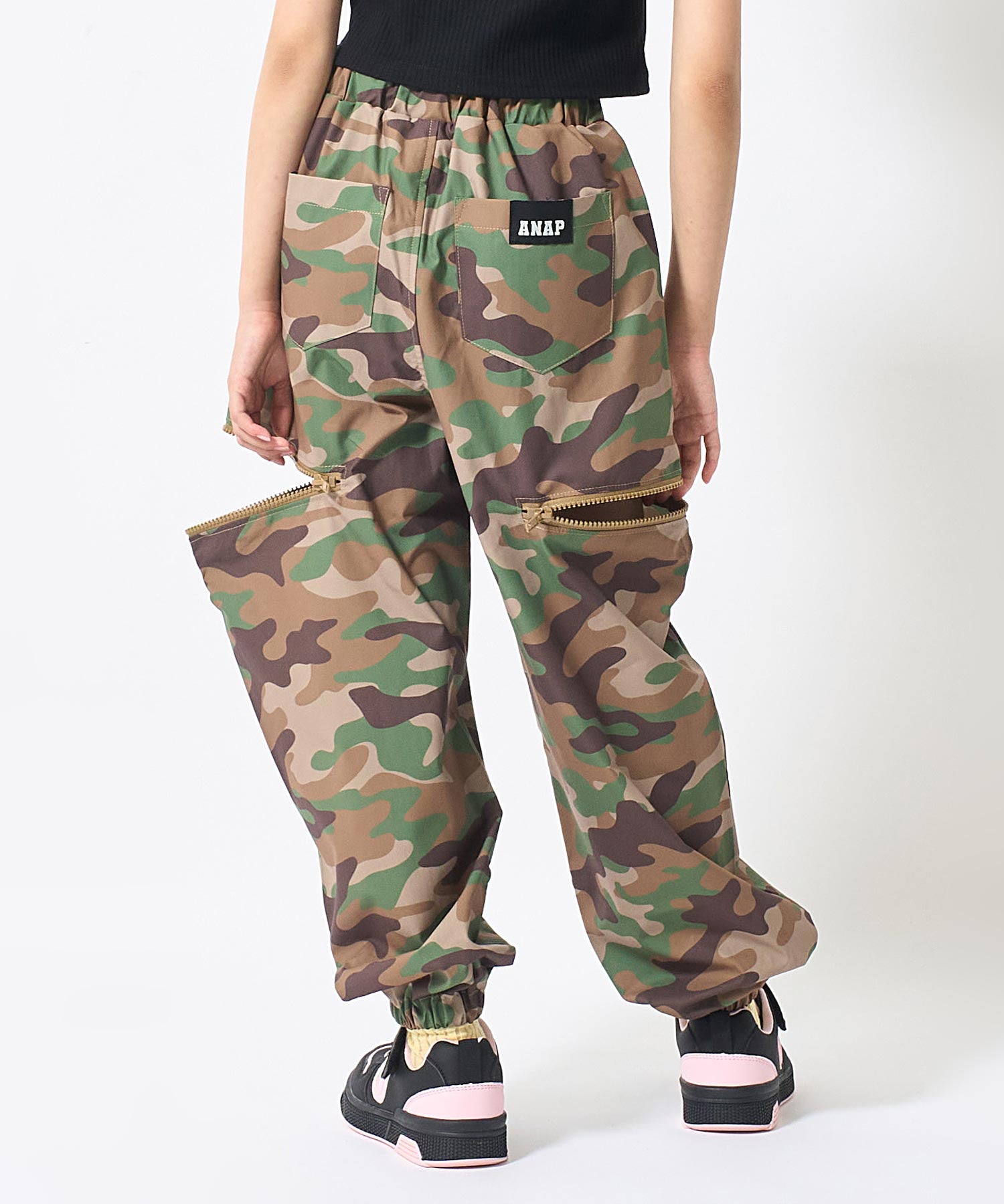 ⭐︎Hane　新品　SCOTCLUB カーゴジョガーパンツ キャメル⭐︎ サイドジップ ジョガーパンツ 422-3650 – ANAP オンラインショップ