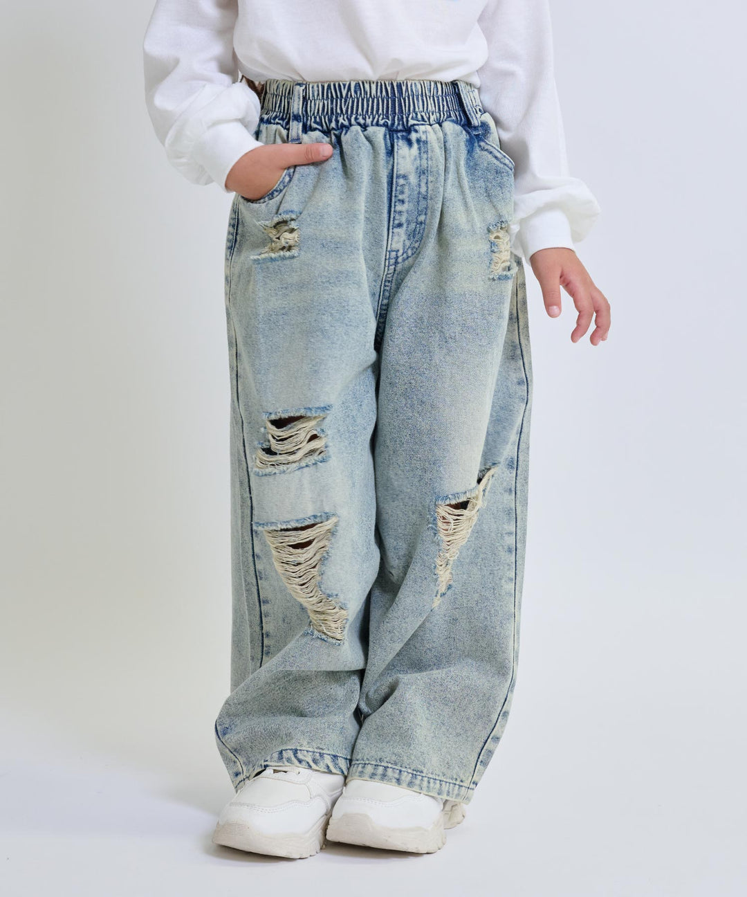 ブルー(110サイズ着用/身長：約102cm)