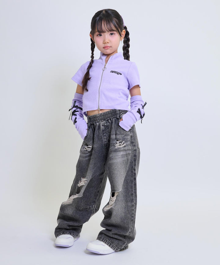 ブラック(120サイズ着用/身長：約110cm)