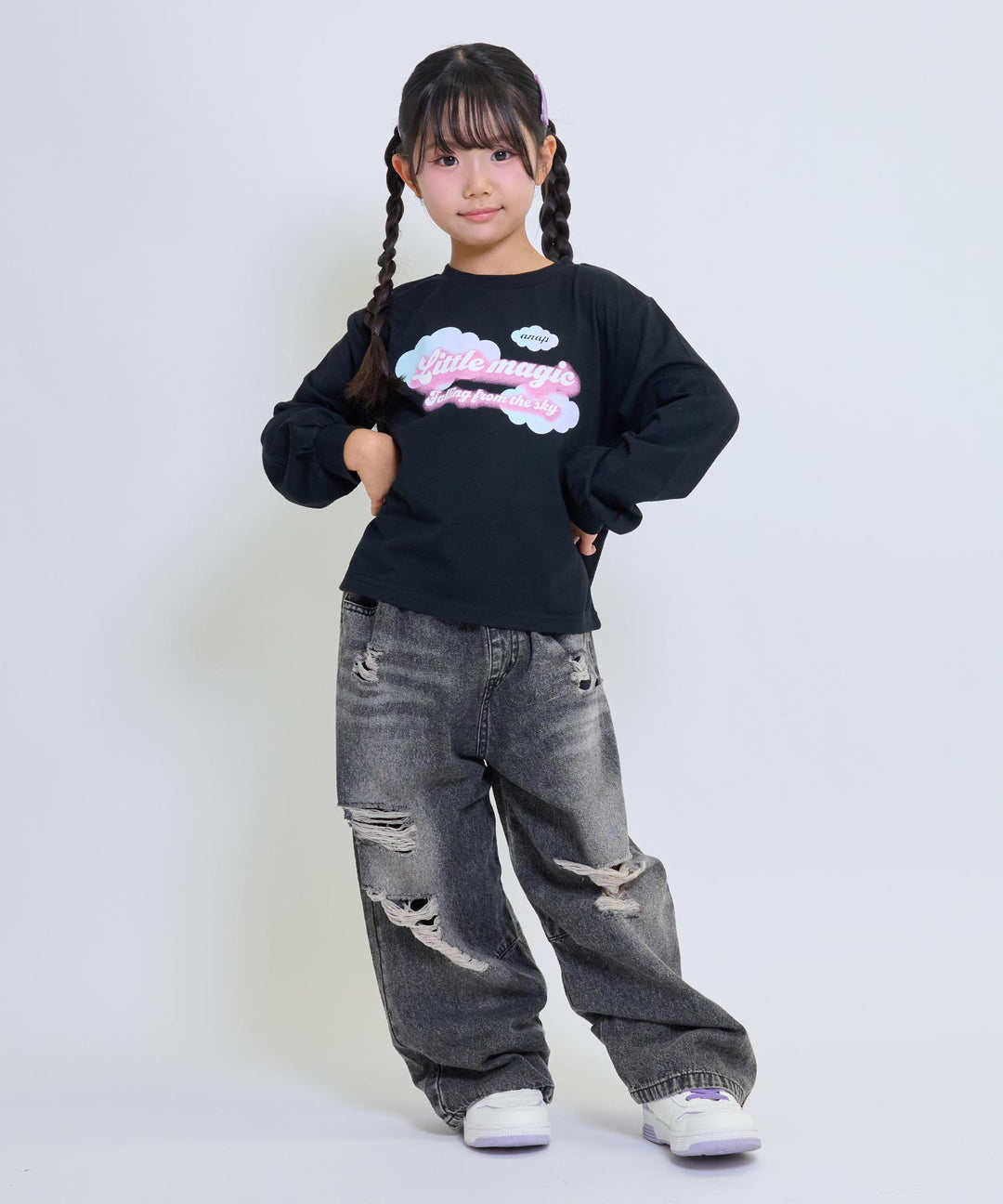 ブラック(120サイズ着用/身長：約110cm)