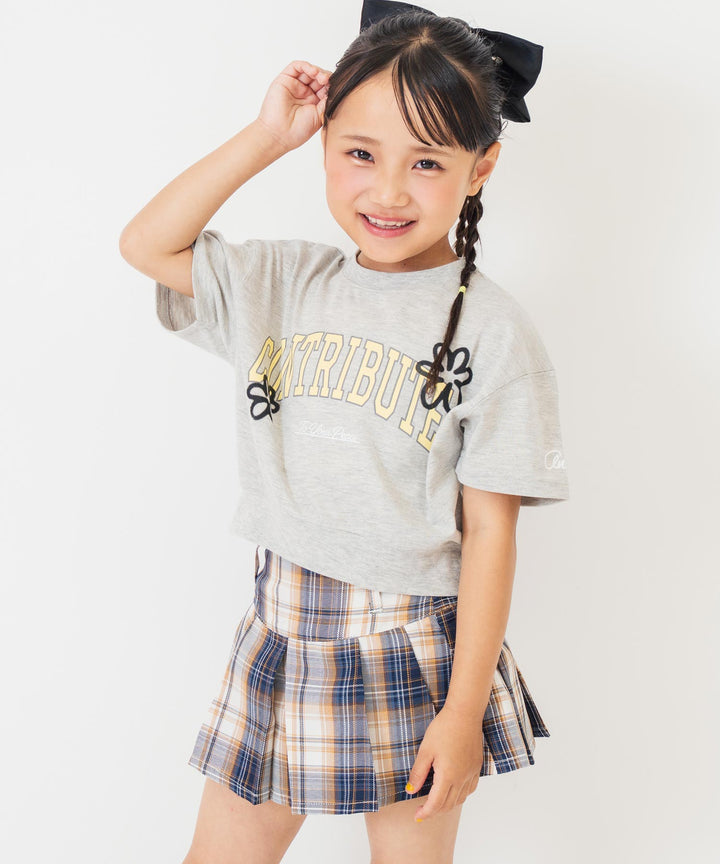 カレッジ フラワー スプレー クロップド Tシャツ 【ジュニアお揃い)】423-3430
