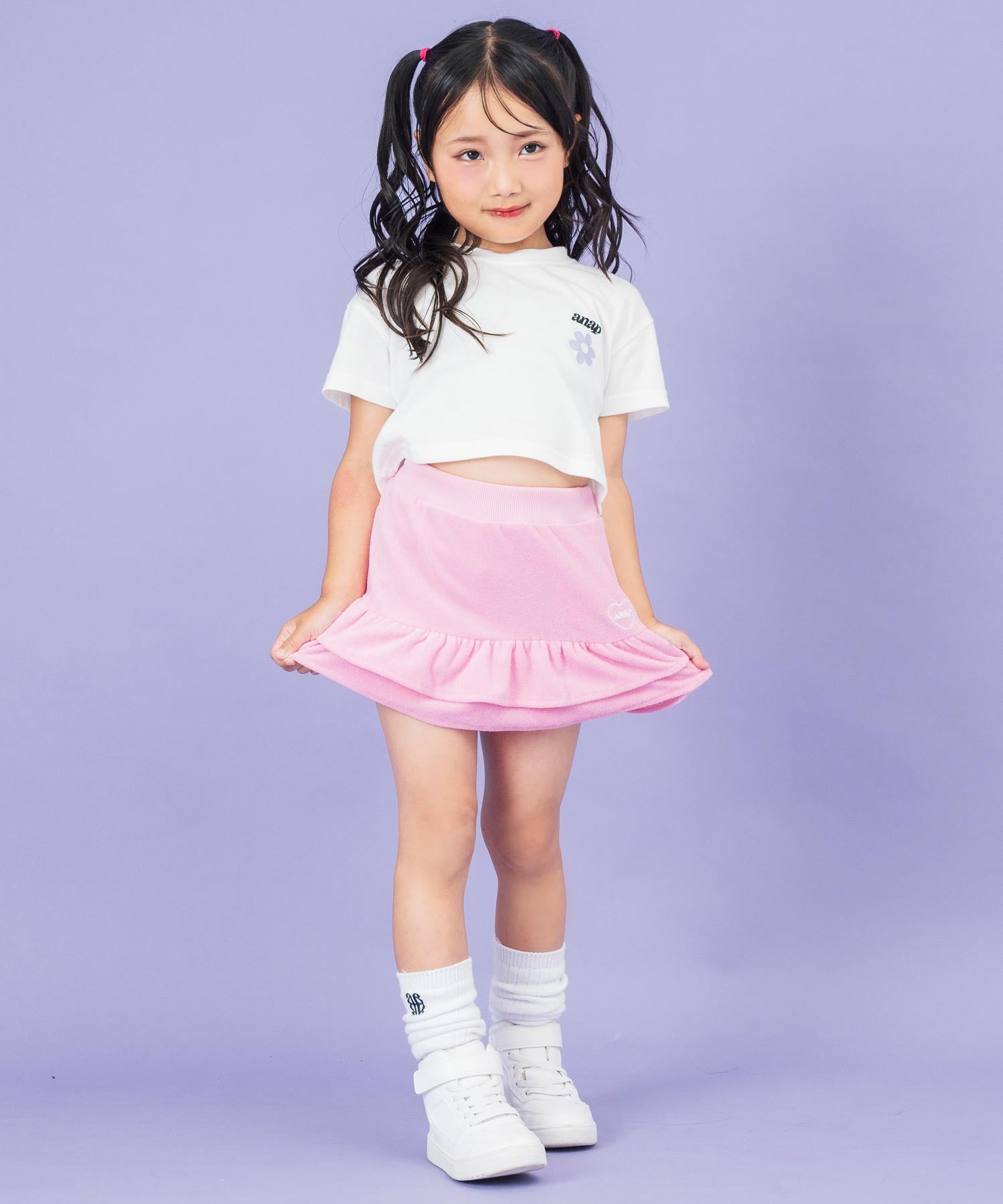 ホワイト(110サイズ着用/身長：約115cm)